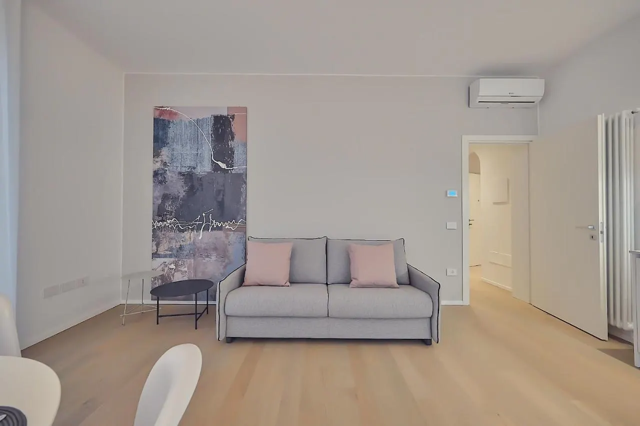 Apartmentsarena - Residenza Dei Capitolari Verona Apartment