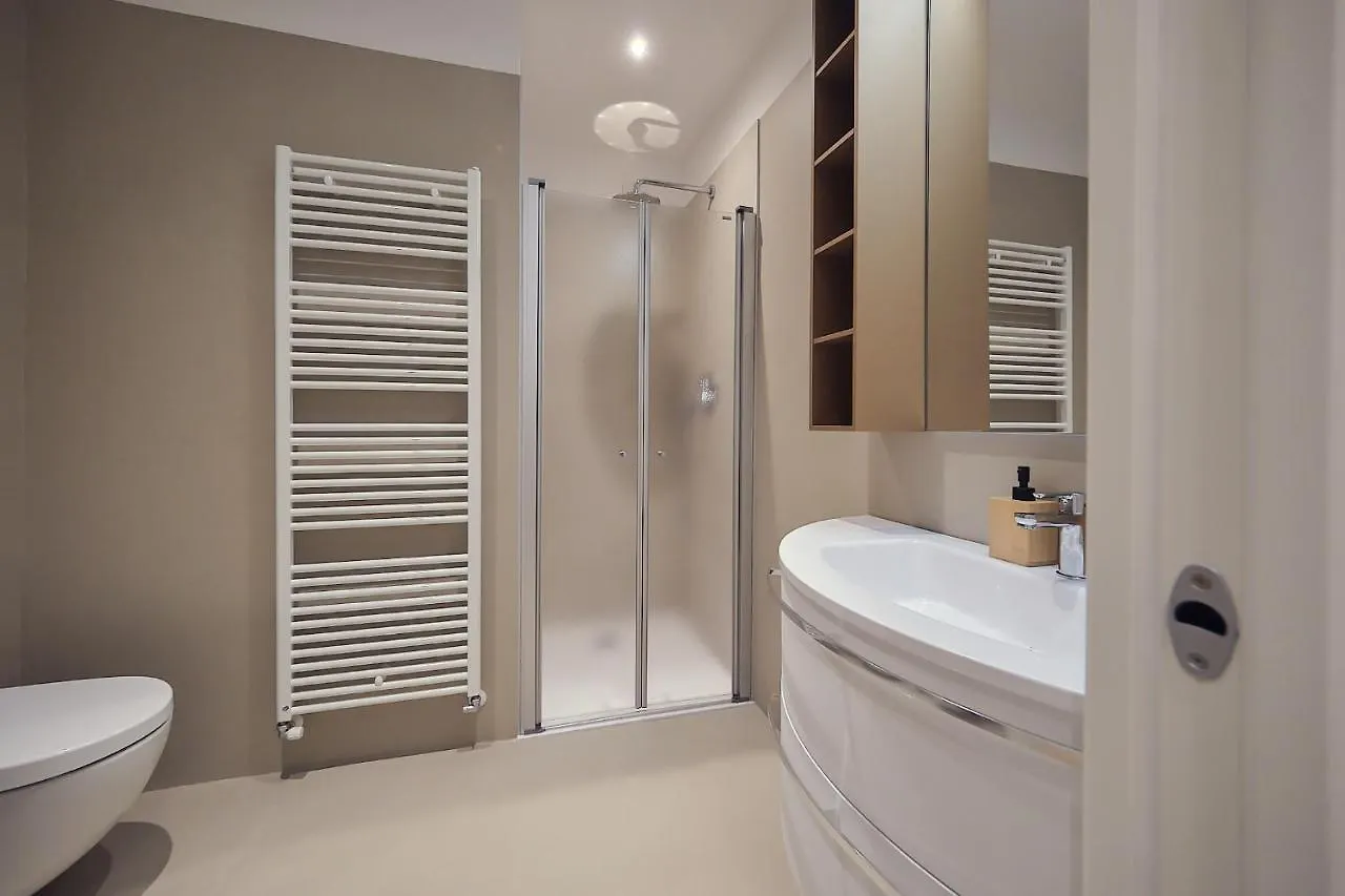Apartmentsarena - Residenza Dei Capitolari Verona 0*,  Italy